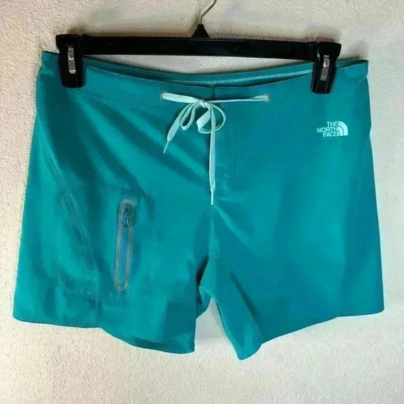 The North Face Pants - The North Face Echo Lake Apex Washoe Shorts sz 8
